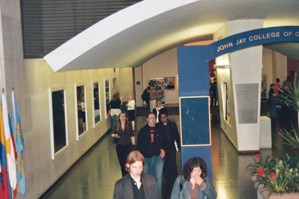 02-lobby