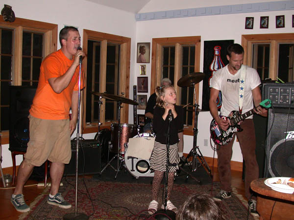 john-lulu-hal