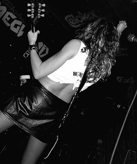 Abby-bw09