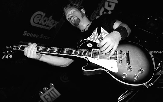 Pat-bw14