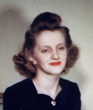 Helen-Portrait-40s